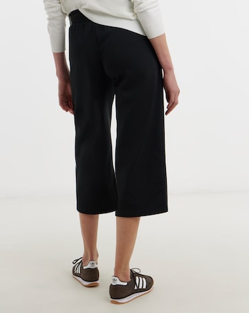 Cropped Jogger