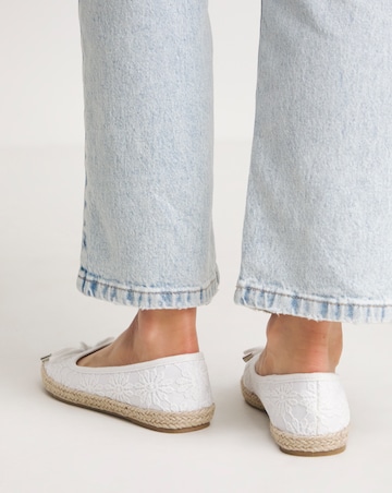 Simply Be Arielle Broderie Ballerina Espadrille - Extra Wide Fit (EEE)