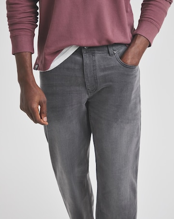 Union Loose Fit Stretch Jean