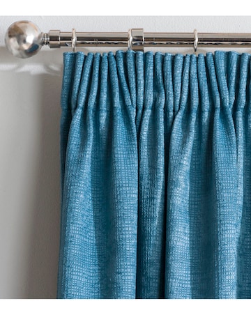 Matrix Light Filtering Textured Embossed Pencil Pleat Thermal Curtain