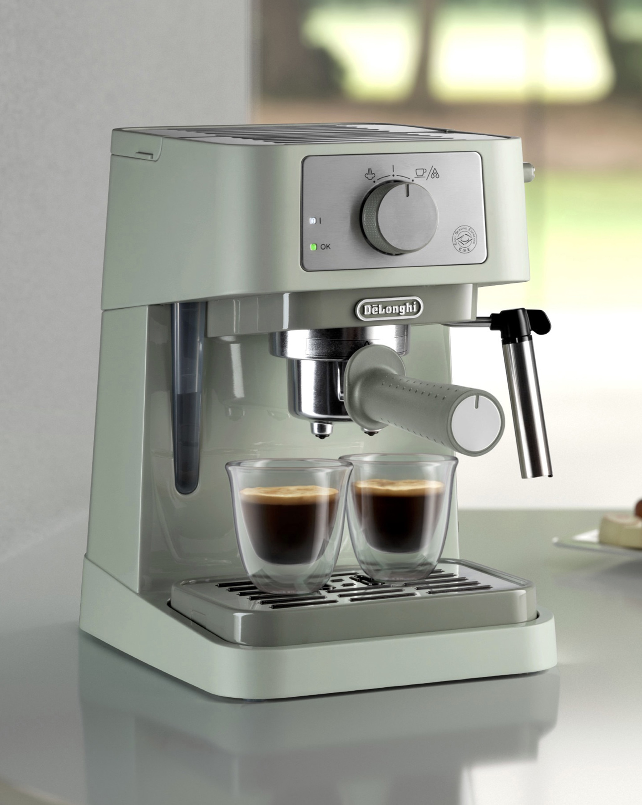 A Delonghi coffee machine