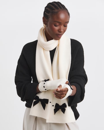 Velvet Bow Knitted Scarf & Handwarmer Set
