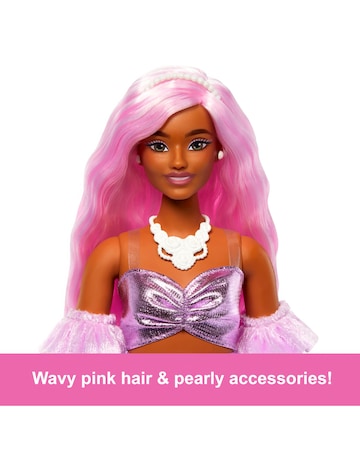 Barbie Deluxe Style Doll