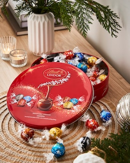 Lindt Lindor Selection Gift Tin 450g