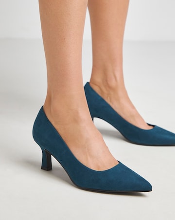 Heavenly Soles Kirsten Pointed Toe Kitten Heel Shoes - Wide Fit (E)