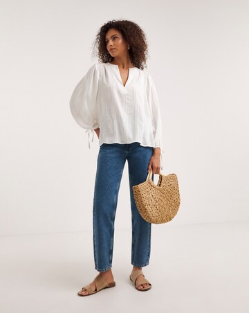 Ro&Zo White Texture Balloon Sleeve Top