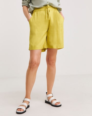 Lime Linen Mix Knee Length Shorts