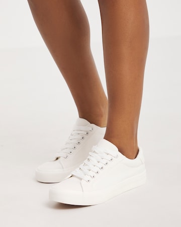 Busselton Lace Up Leisure Pumps Standard D Fit