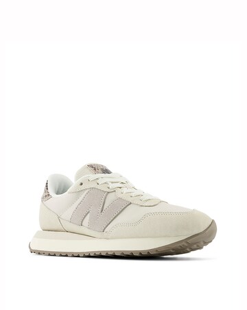 New Balance 237 Trainers