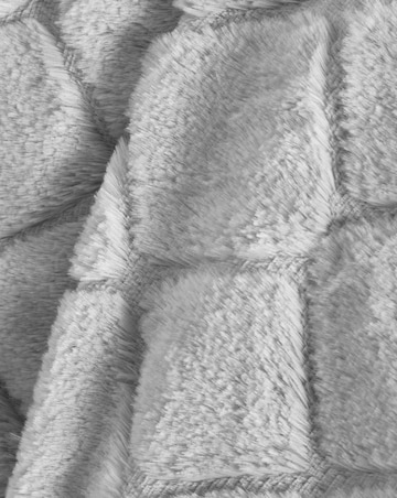 Catherine Lansfield Cosy Diamond Throw