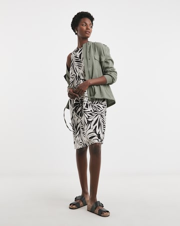 Sleeveless Shift Dress