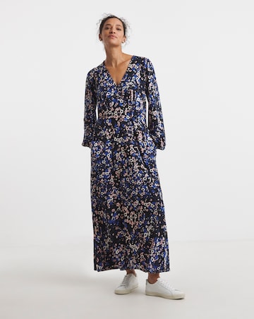 Soft Touch V Neck Tea Dress