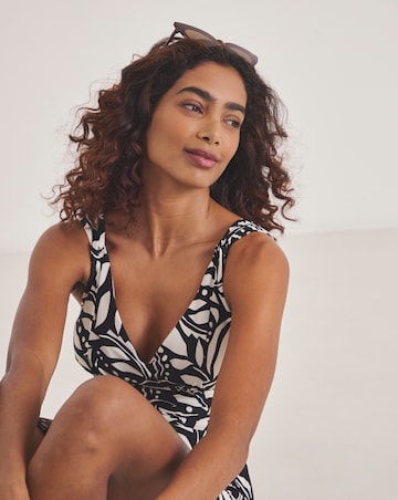 MAGISCULPT Firm Control Lose Up To An Inch Swimdress