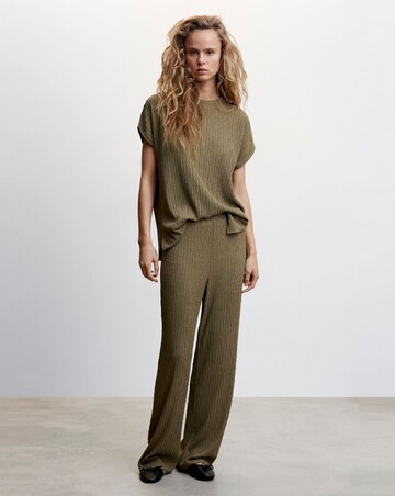 Mango Birbit Off-Shoulders Textured T-Shirt