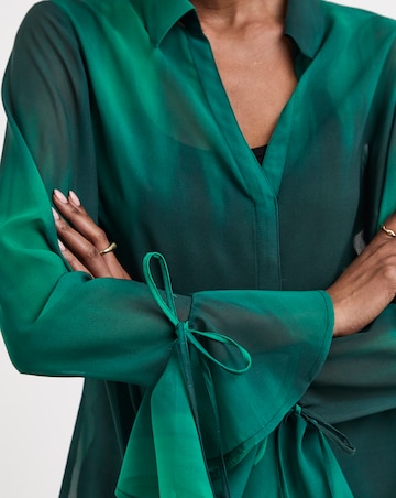 Georgette Frill Cuff Collar Blouse