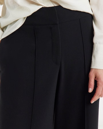 Magisculpt Straight Leg Trousers