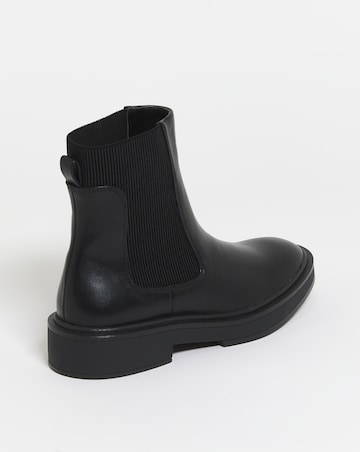 Lucca Classic Chelsea Ankle Boots - Wide Fit (E)