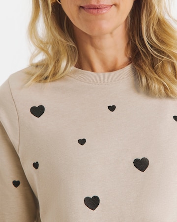 Heart Embroidered Sweatshirt