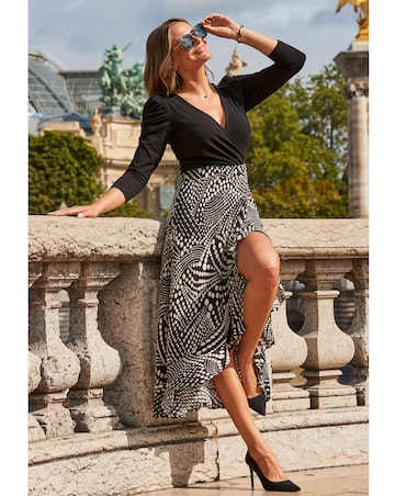 Sosandar Black & White Geometric Print Two Part Fit & Flare Jersey Dress