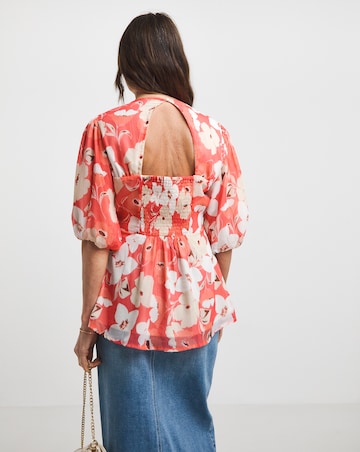 Floral Print Tea Blouse With Exposed Back