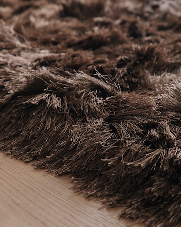Glamour Deluxe Shaggy Rug