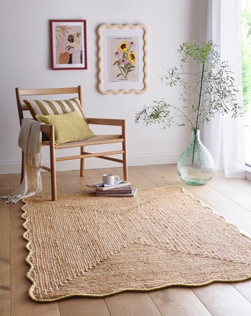 Jute Escallop Rug