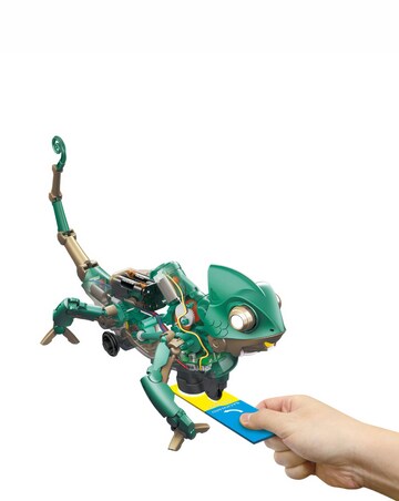 Construct & Create Codee the Colour-Sensing Chameleon