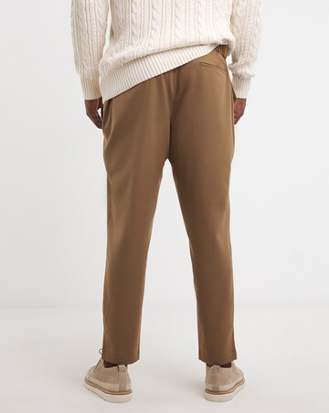 Tailored Pleat Taper Trouser