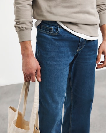 Loose Fit Stretch Jean Mid Wash