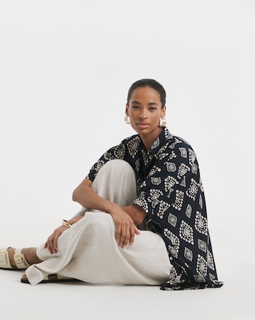 Printed Oversized Blouse