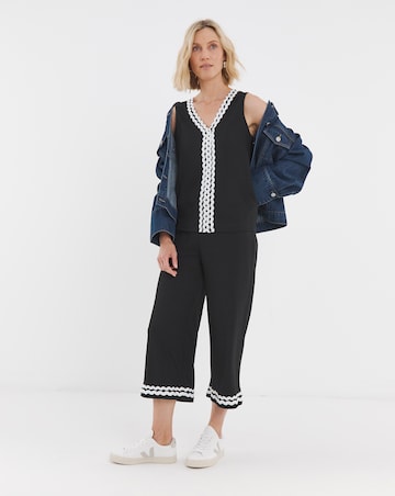 Contrast Ric Rac Trim Jersey Cropped Trousers