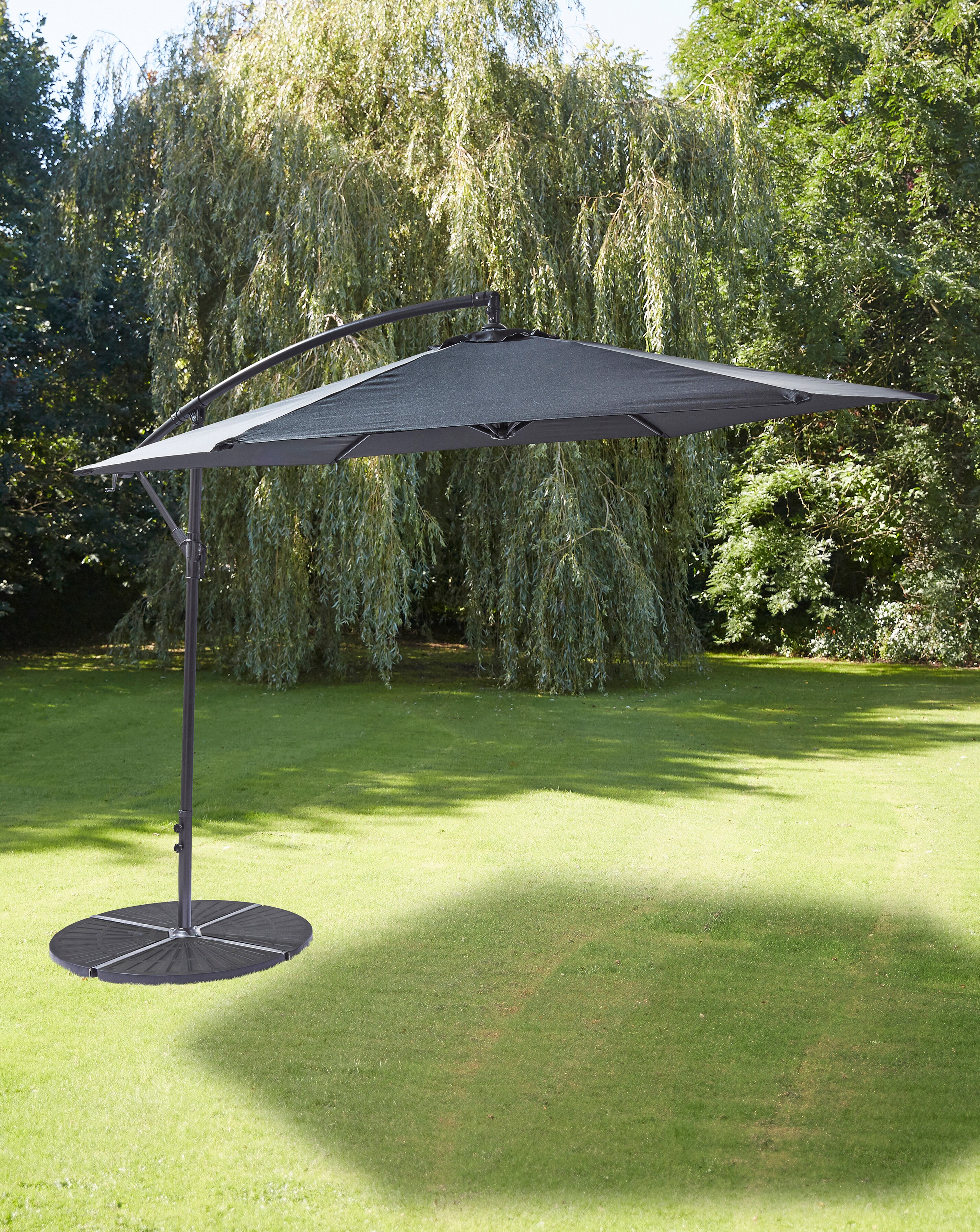 Elton Cantilever Parasol - 3m