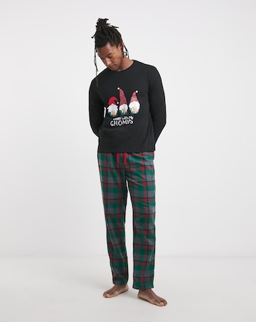 Christmas Graphic Pyjama Set