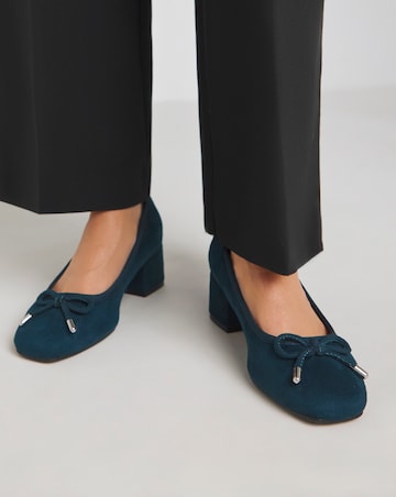 Heavenly Soles Carys Low Block Heel Ballerina Court Shoe - Extra Wide Fit (EEE)