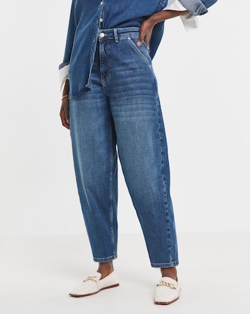 Mid Blue Barrel Leg Jean
