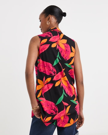 Dipped Back Sleeveless Shirt