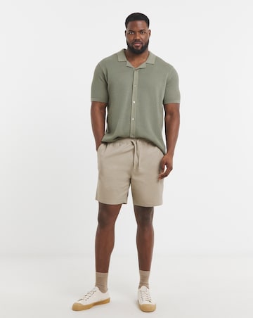 Fully Elasticated Waist Dock Shorts