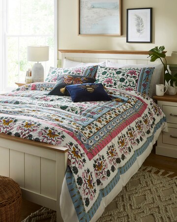 Julipa Jane Duvet Cover Set