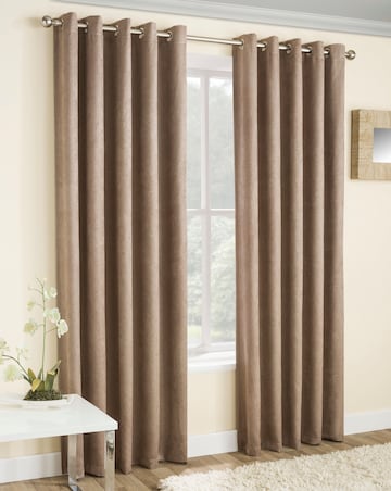 Vogue Light Filtering Eyelet Curtain