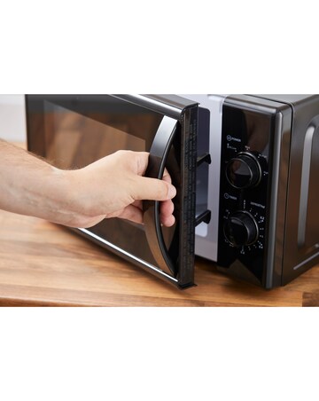 Swan Serenity Kettle, 4 Slice Toaster & Microwave Bundle Black