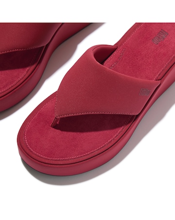 FitFlop Berry Platforms Wedge Toe-Post Sandals - Standard Fit (D)