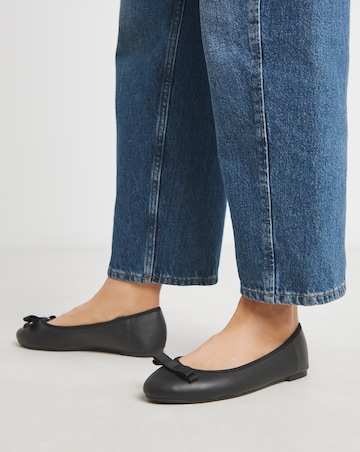 Simply Be Abundance Classic Bow Ballerina Shoes - Extra Wide Fit (EEE)