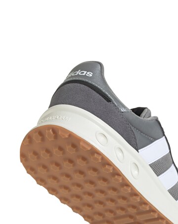 adidas Run 84 Trainers