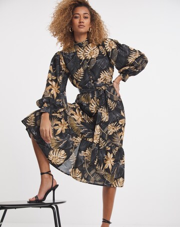 Raishma Zeta Crepe Shirt Dress