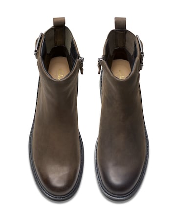 Clarks Orinoco2 Bay Buckle Chunky Leather Boot Standard Fit