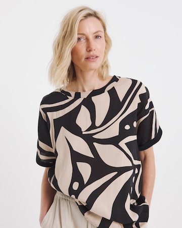 Pure Cotton Mono Woven Front Longline Top