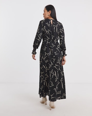 Shirred Cuff Long Sleeve Tea Dress