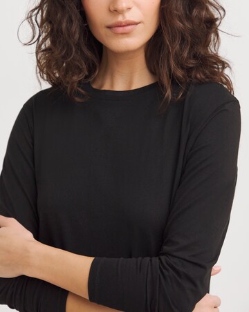 Black Longline Curved Hem Top