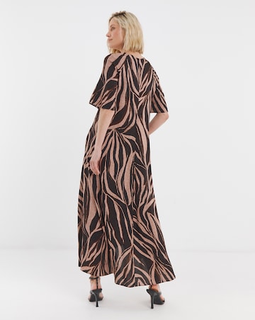 Short Sleeve Care Free Maxi Dress