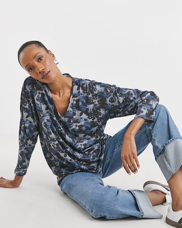 Blurred Floral Soft Touch V Neck Longline Top